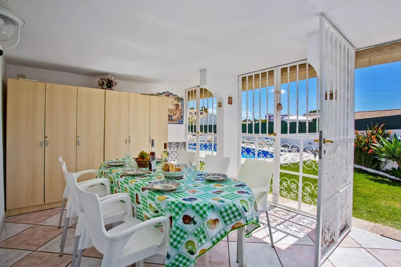 Villa Rocchi by Villa Plus Albufeira Portogallo